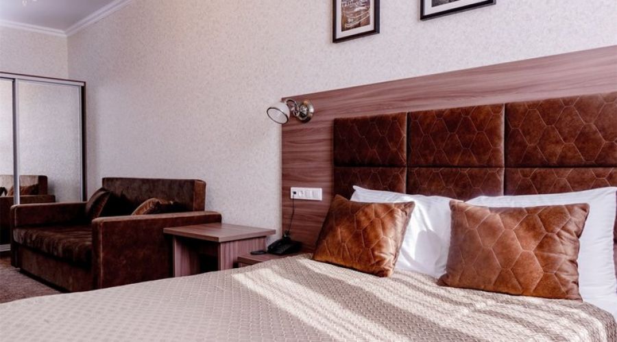 Супериор 2-местный (с террасой)